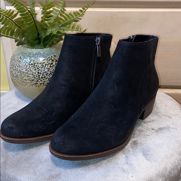 NEW Lucky Brand “Balexa” Leather Boots. Never worn! - Picture 10 of 12